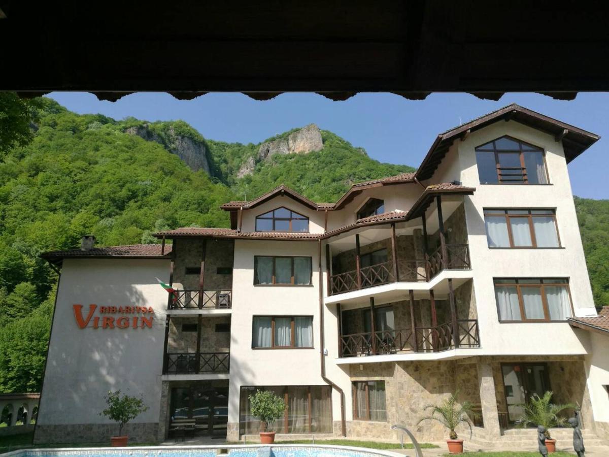 Family Hotel Virgin Ribarița Exterior foto