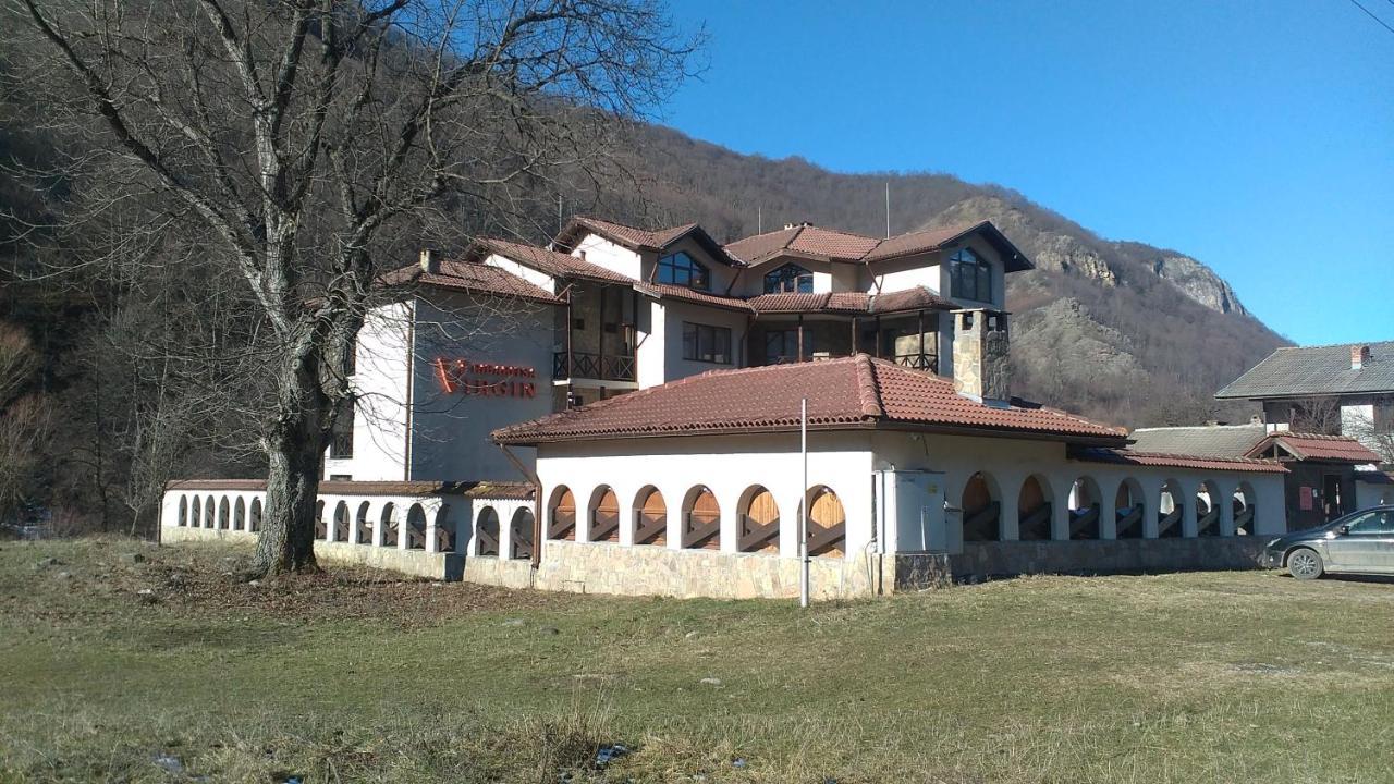 Family Hotel Virgin Ribarița Exterior foto